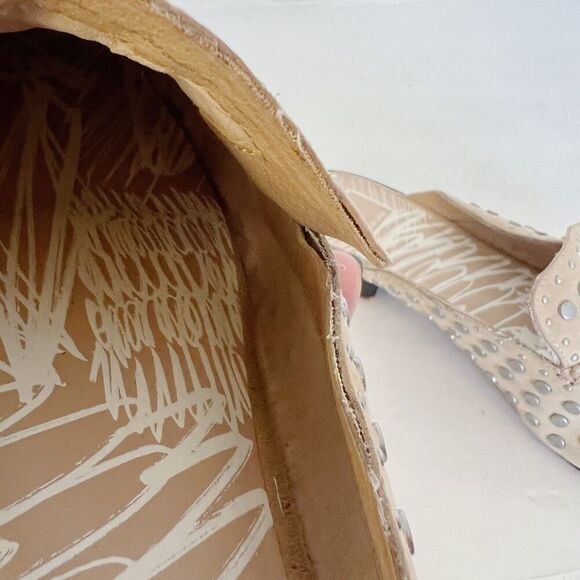 Dolce Vita Maura Leather Studded Mules Tan Leather Silver Studs Women's Size 8.5 - Picture 6 of 8